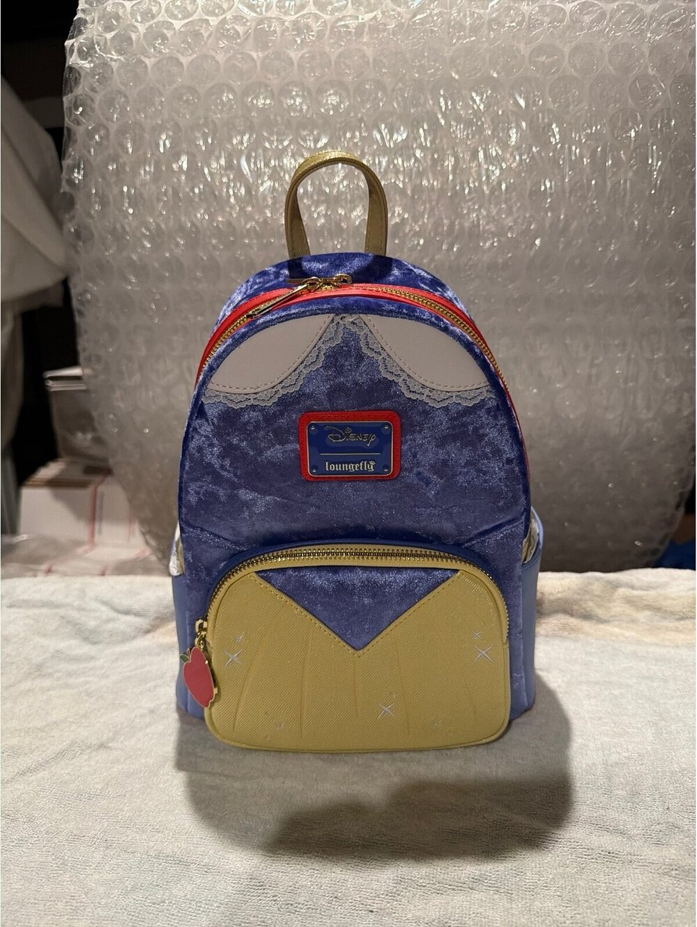 Loungefly Disney Snow White Dress Backpack NWT